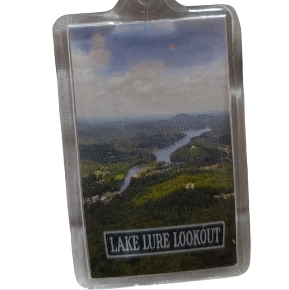 Lake Lure Lookout Chimney Rock Key Ring 2" - Picture 1 of 5